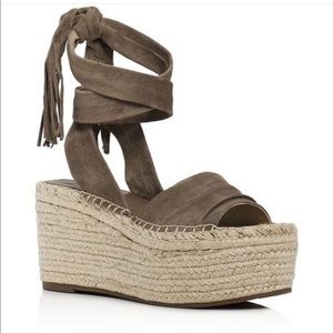 Marc Fisher Rabecca Platform